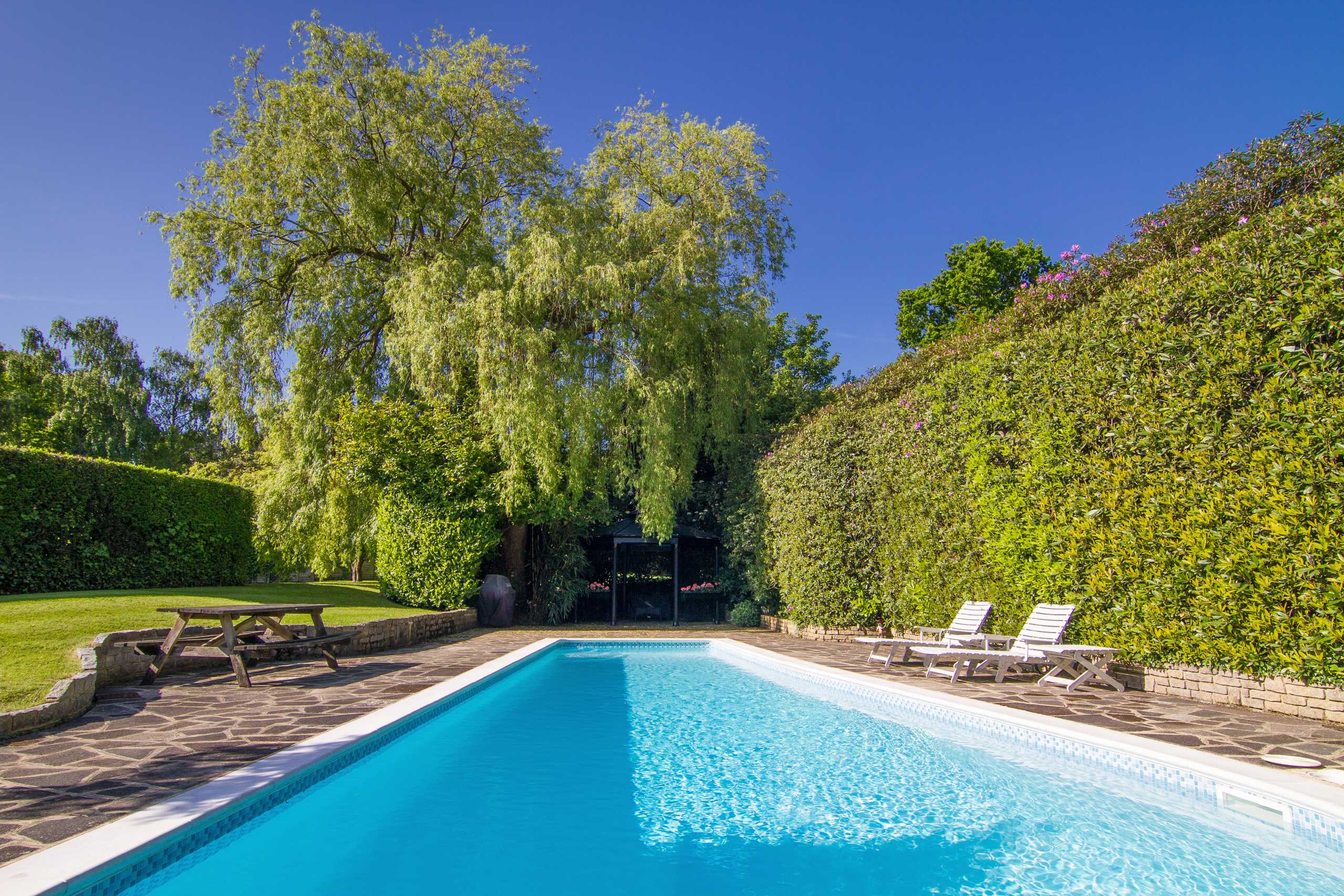 Lane, Totteridge Statons