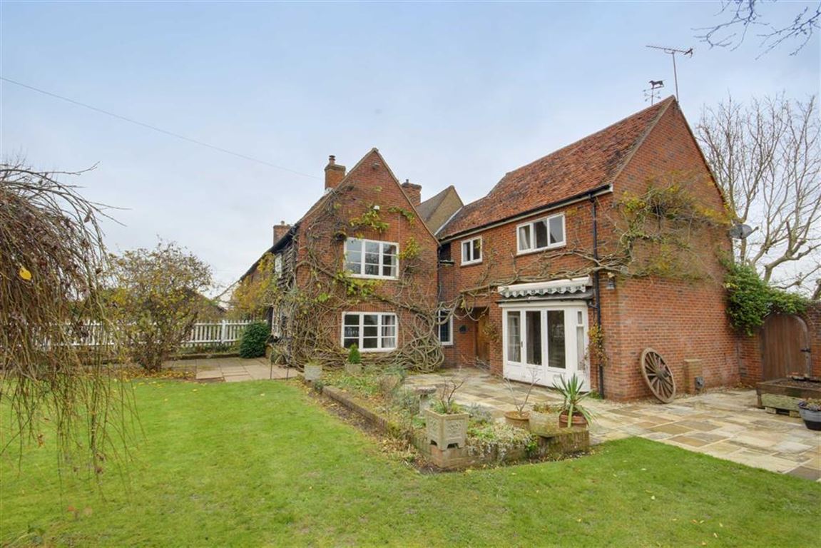 Bayford Green, Bayford, Hertfordshire Statons