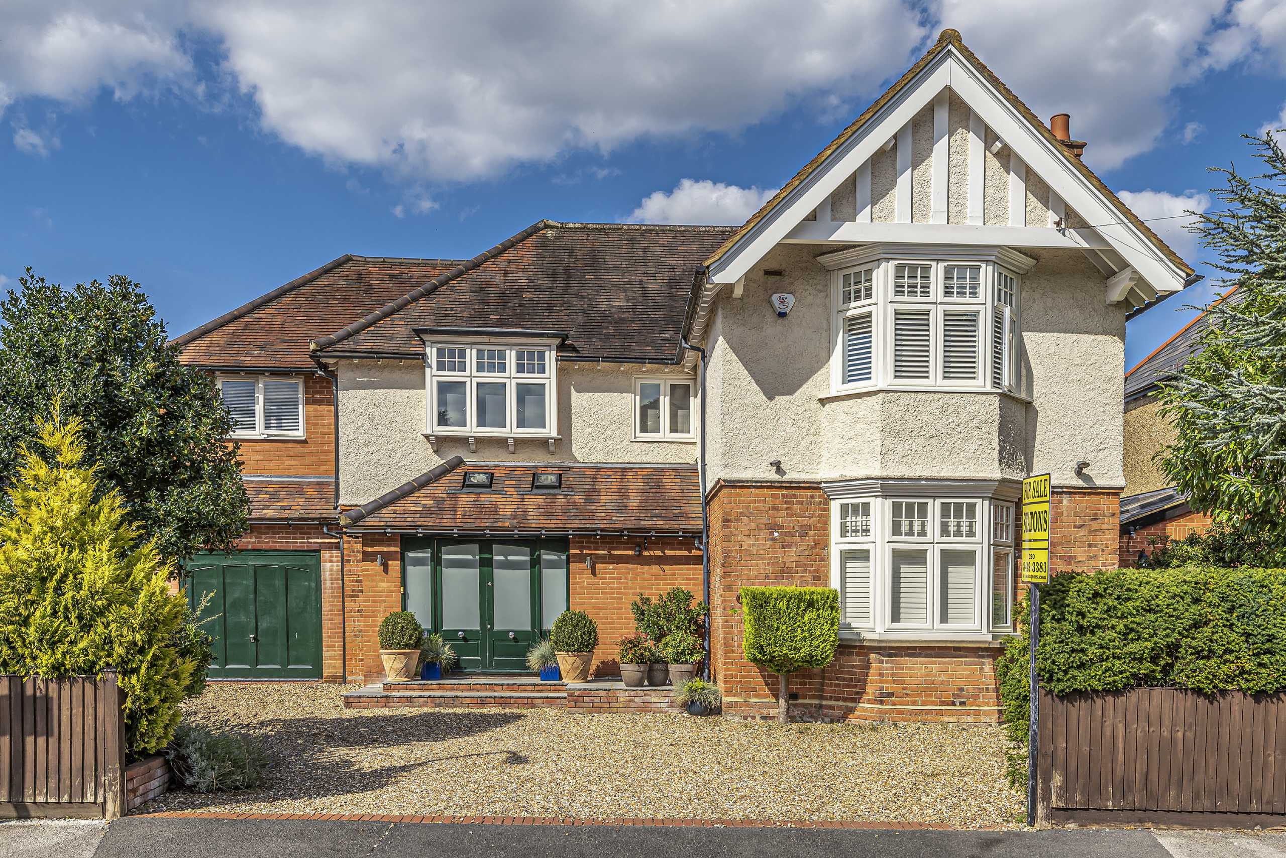 Granville Road, Statons