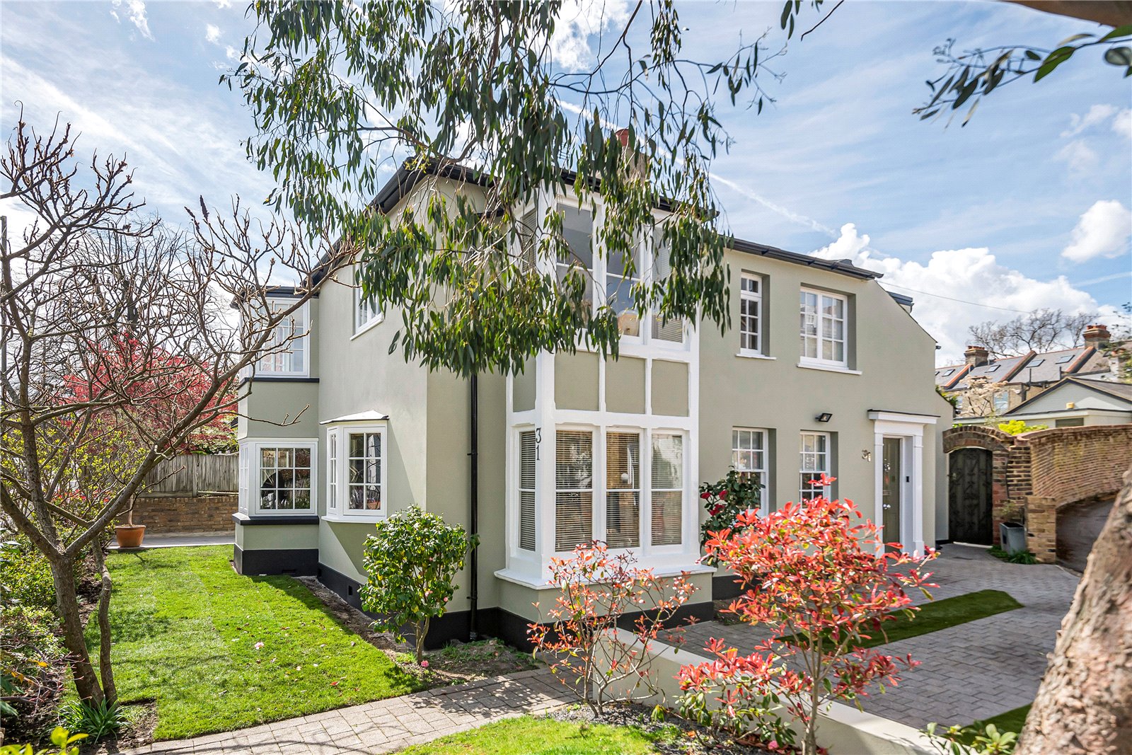 Hadley Highstone, Statons