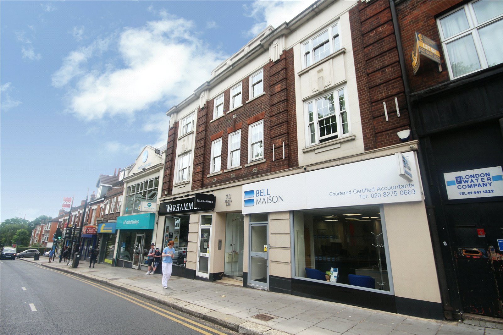 High Street, Statons