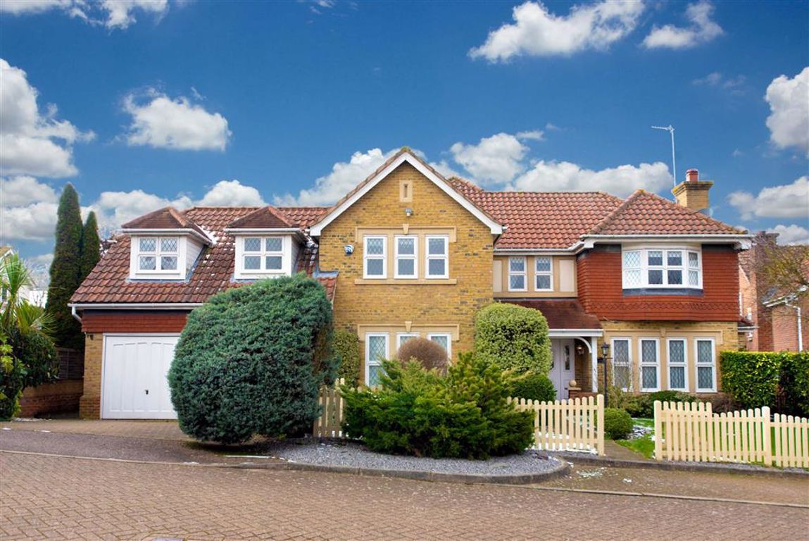 Poets Gate, Goffs Oak, Hertfordshire Statons