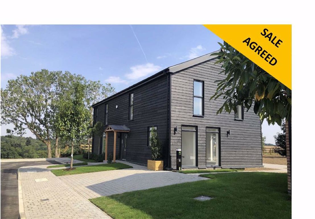 Ponsbourne Park, Newgate Street Village, Hertfordshire Statons