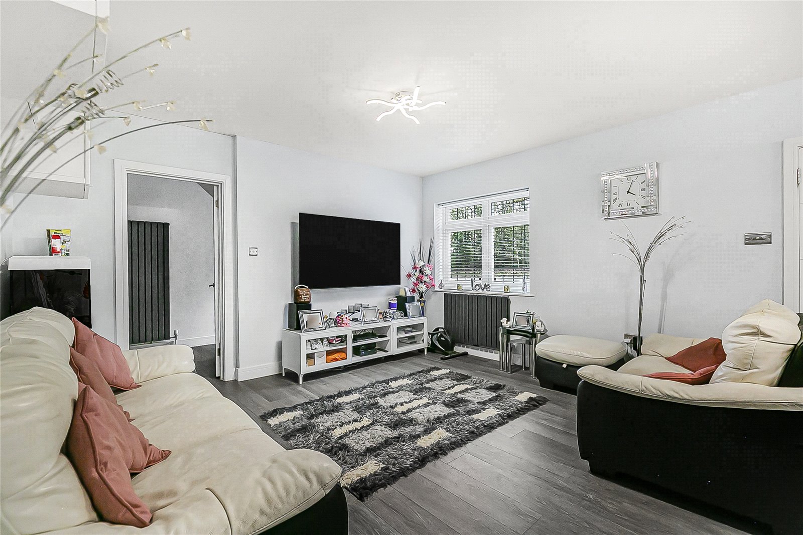 Swanland Road, North Mymms Statons