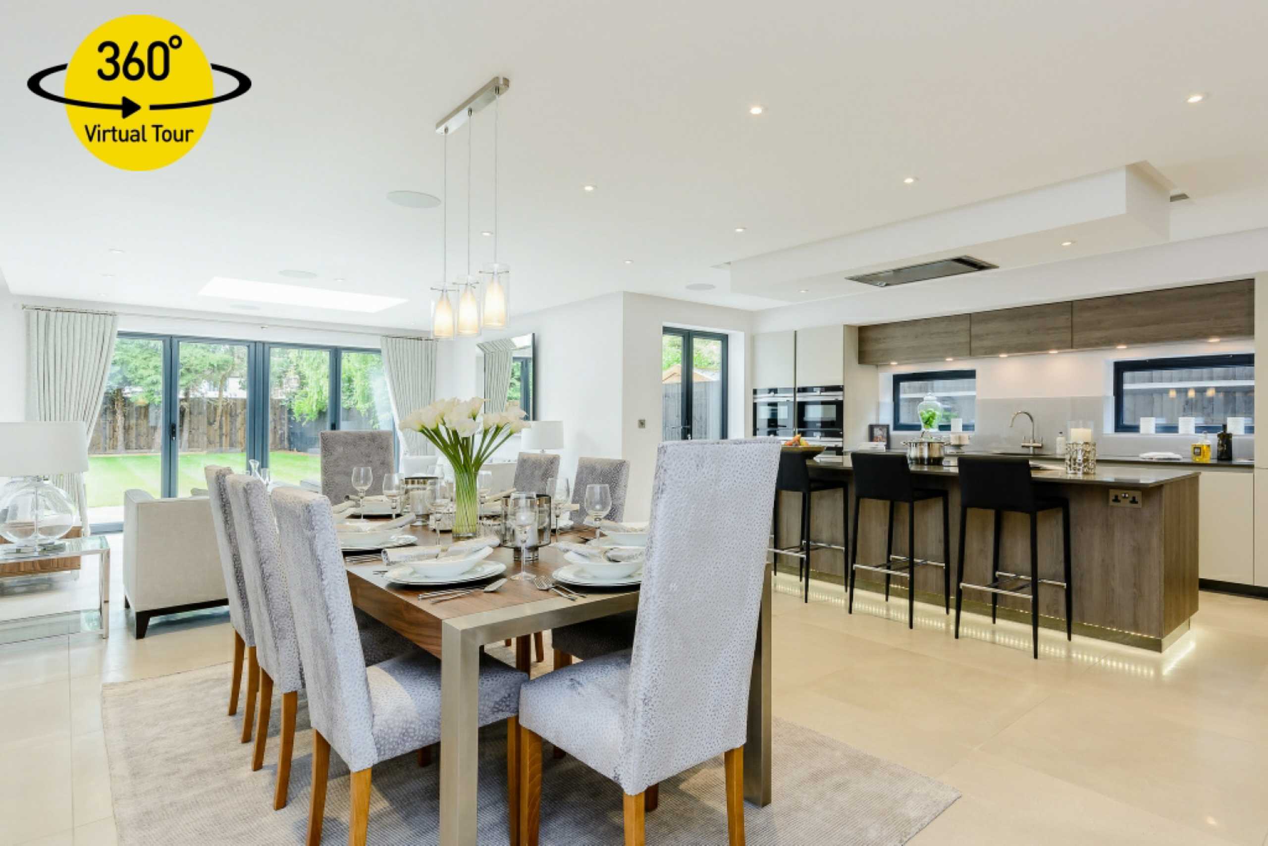 Upland Drive, Brookmans Park Statons