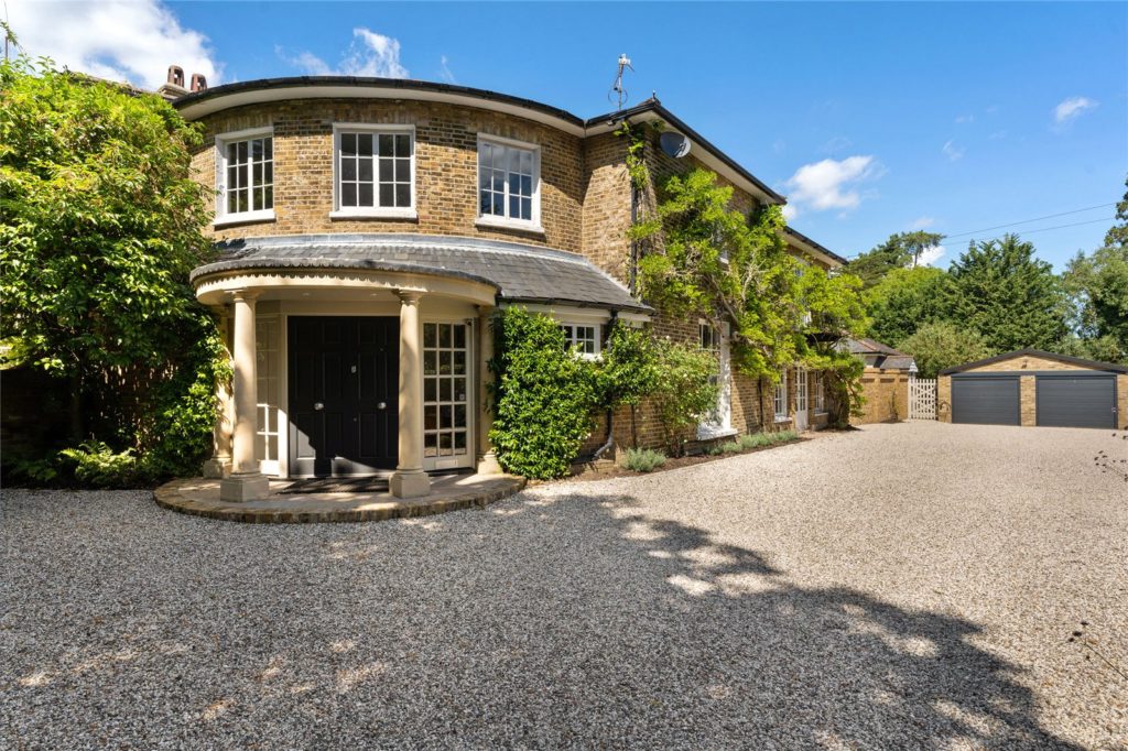 Ashendene Road, Bayford