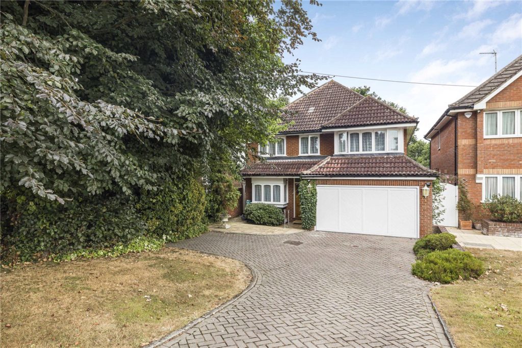 Heath Road, Potters Bar
