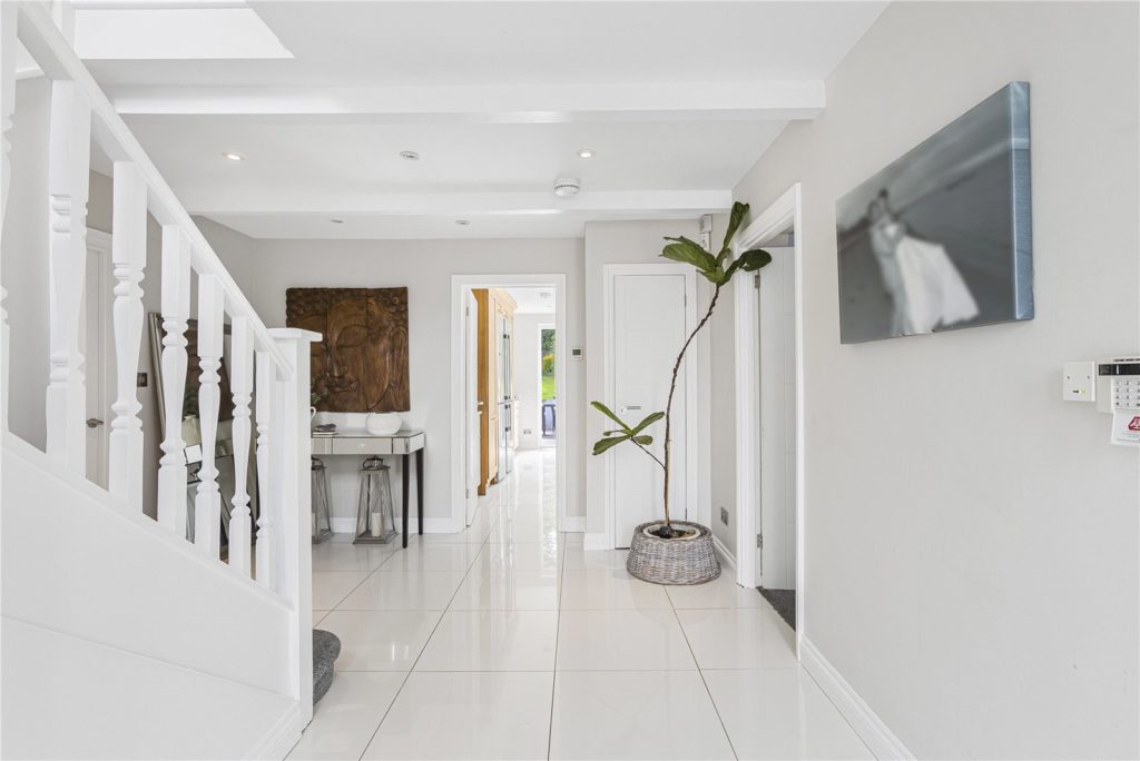 Parkgate Avenue, Hadley Wood