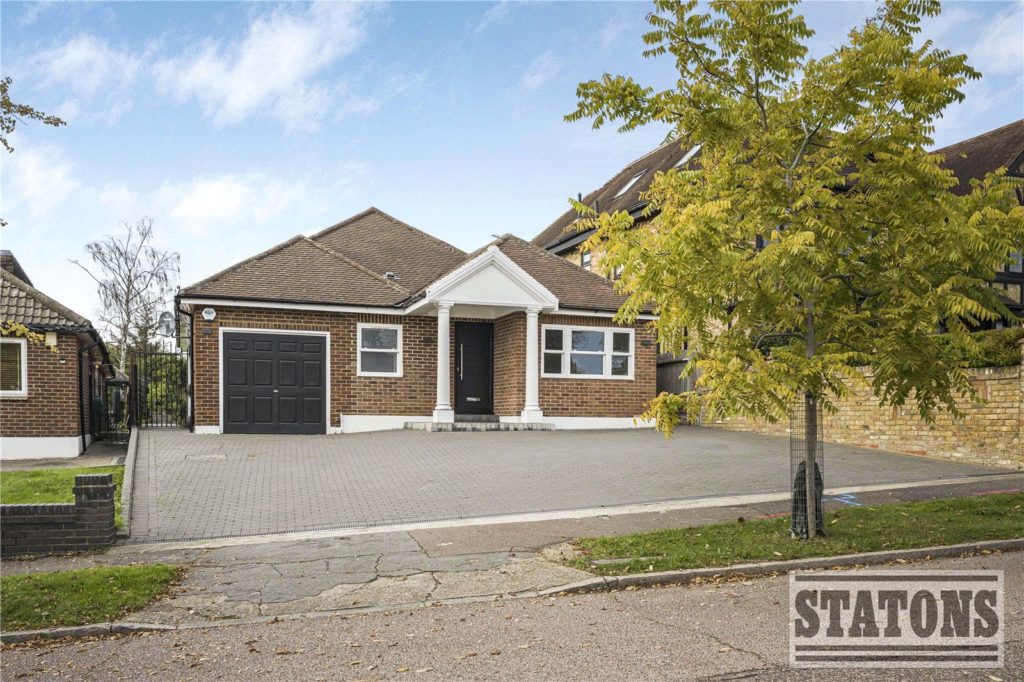 Newmans Way, Hadley Wood