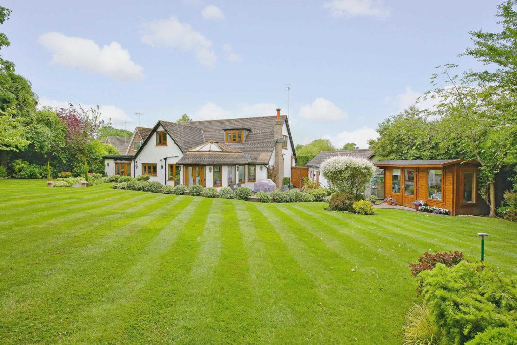 Willow Dene, Bushey Heath