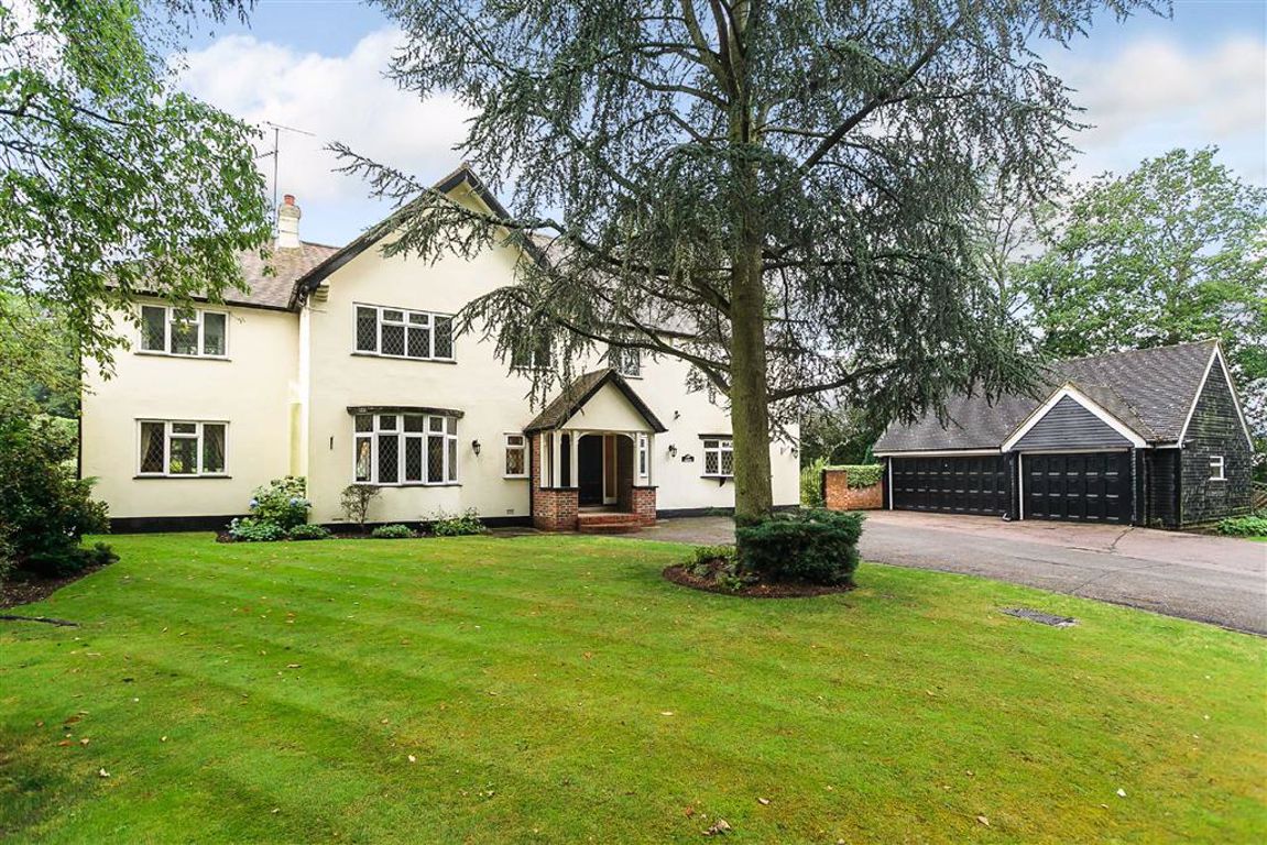 Bulls Lane, Brookmans Park, Hertfordshire Statons