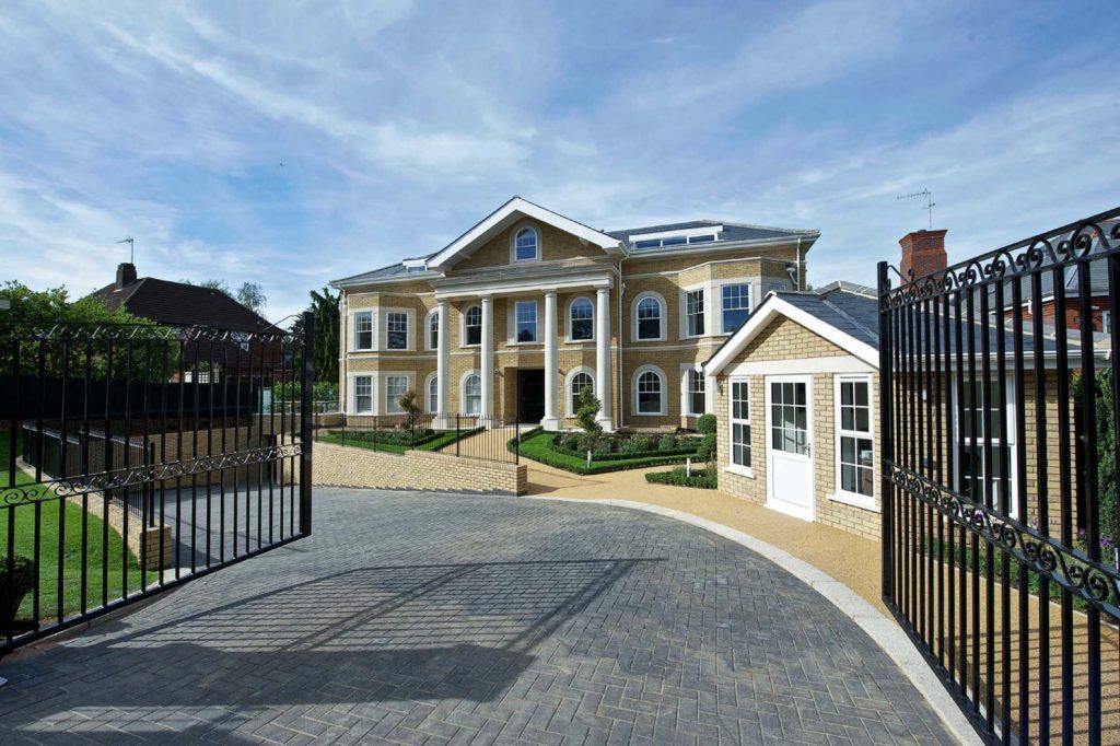 Cockfosters Road, Cockfosters