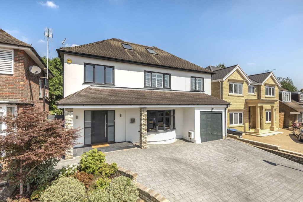 Courtleigh Avenue, Hadley Wood