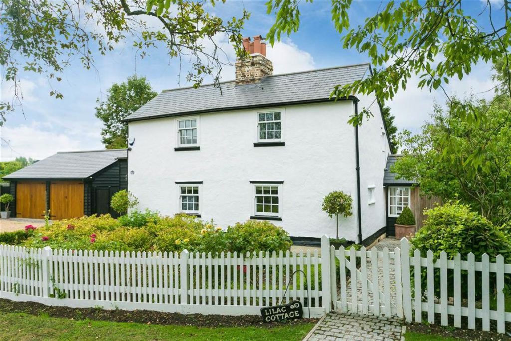 Ashendene Road, Bayford, Hertfordshire Statons