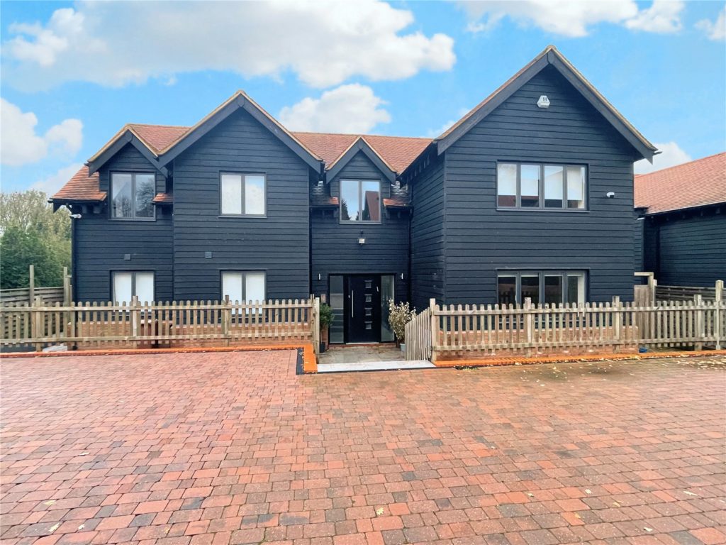 The Stables, Allum Lane