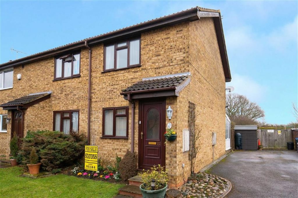 Welham Manor, Welham Green, Hertfordshire Statons