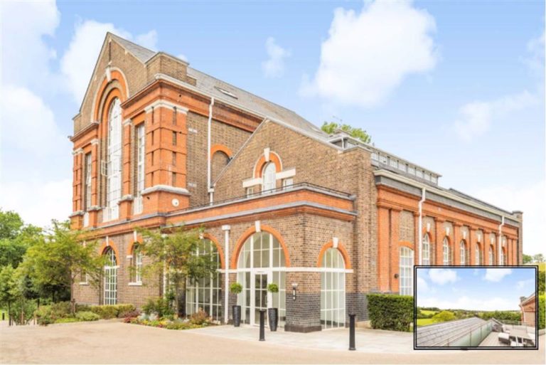 Hadley Road, Enfield, Middlesex Statons