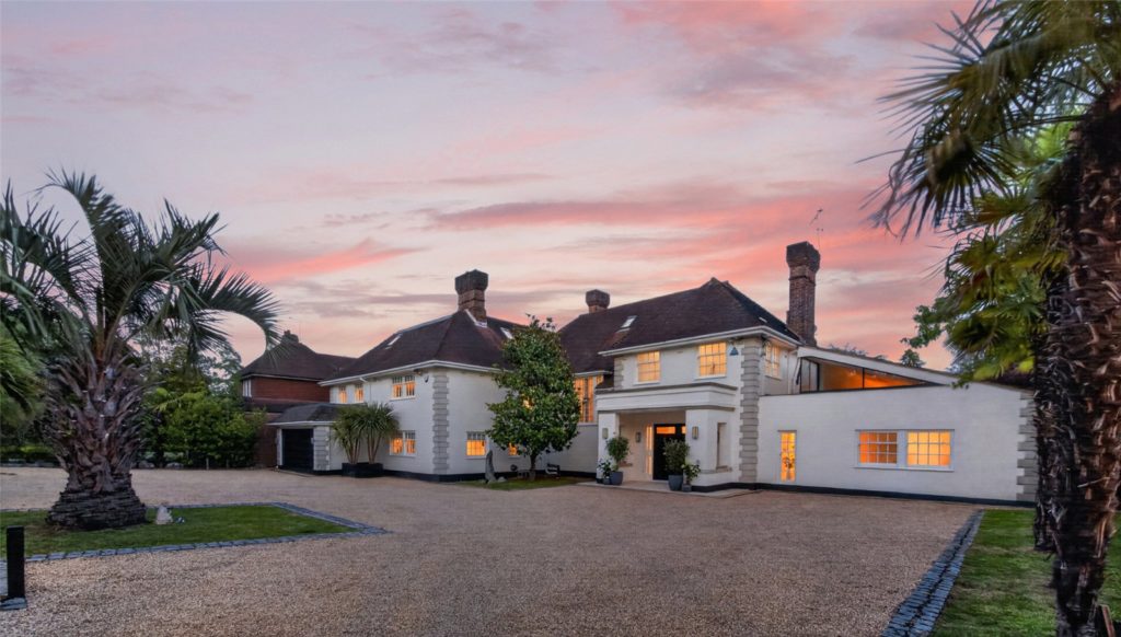 Camlet Way, Hadley Wood
