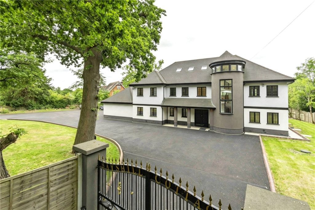 Barnet Lane, Elstree