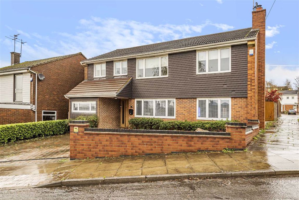 Chase Ridings, Enfield Statons