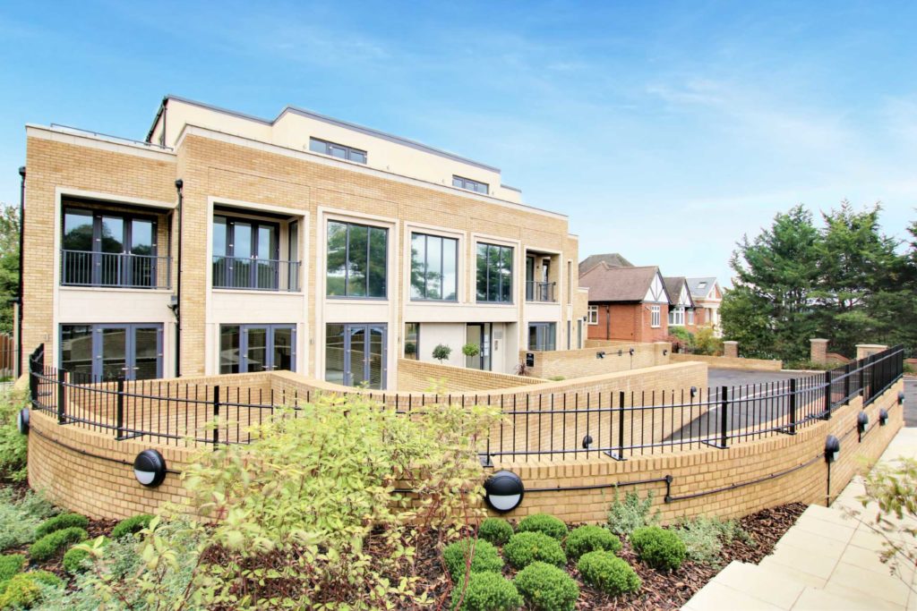 Cockfosters Road, Cockfosters