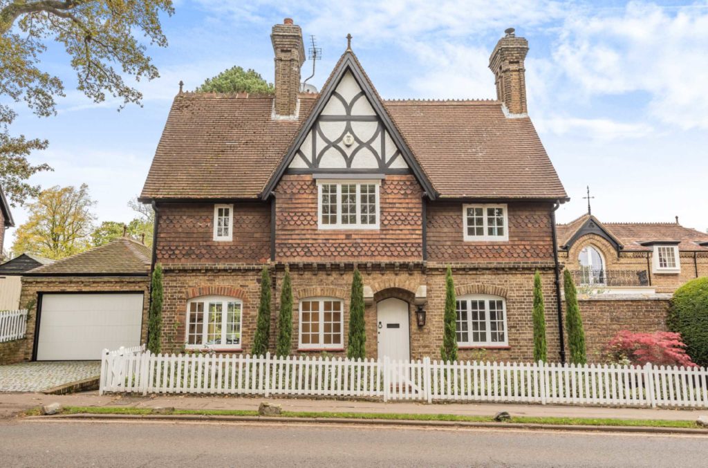 Camlet Way, Hadley Wood