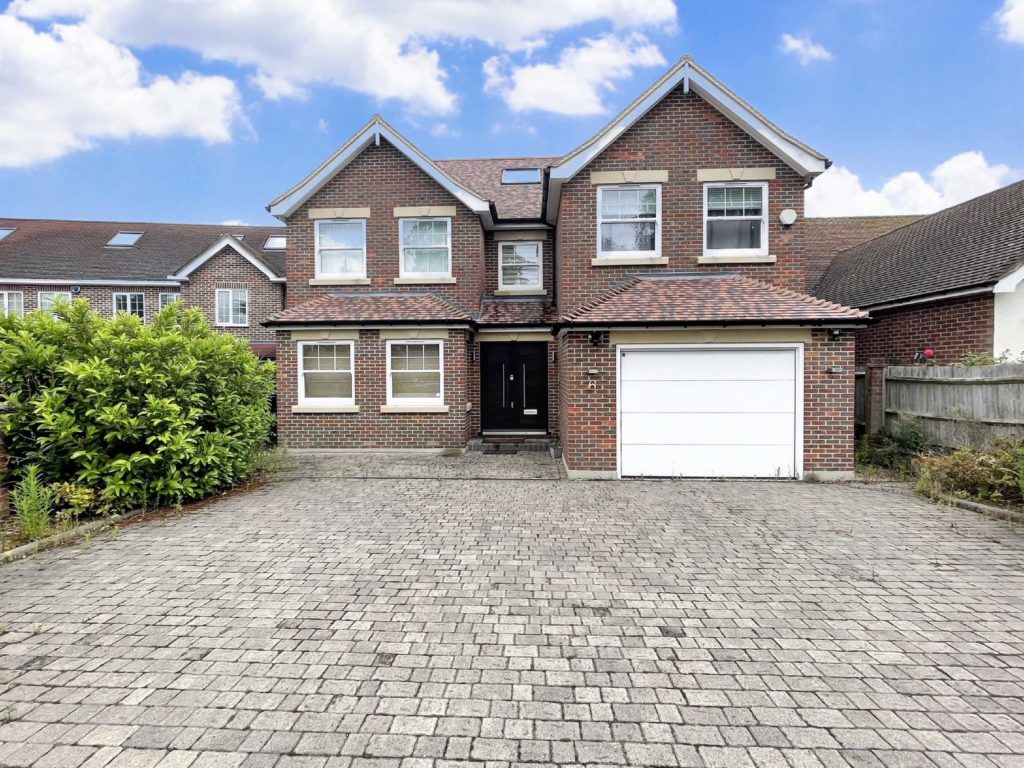 Bournwell Close, Hadley Wood