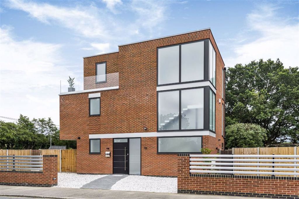 Geddes Road, Bushey, Hertfordshire Statons