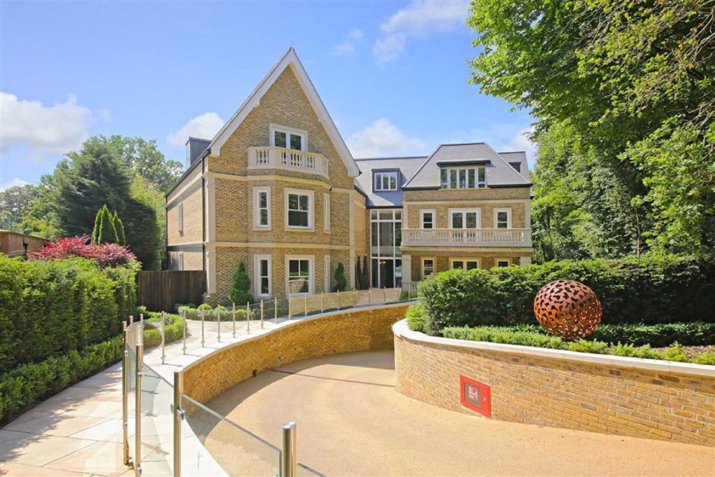 The Residence, Camlet Way, Hadley Wood, Hertfordshire
