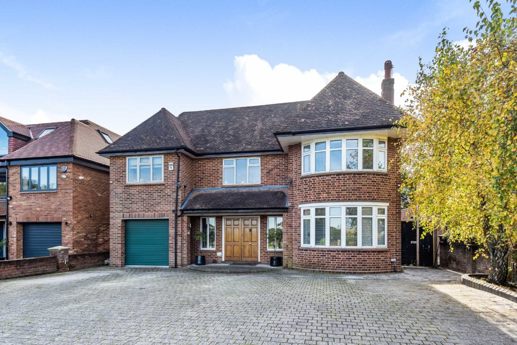 Arkley View, Arkley