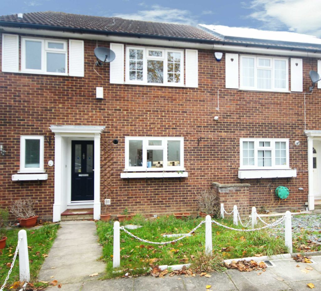 County Gate, New Statons