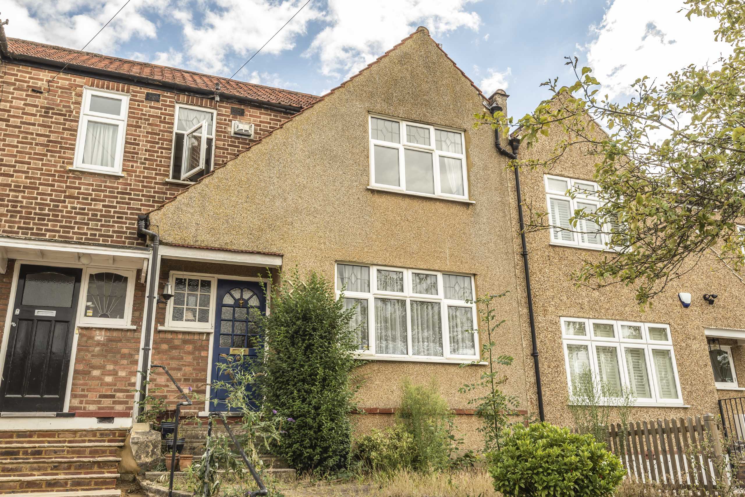 County Gate, New Statons