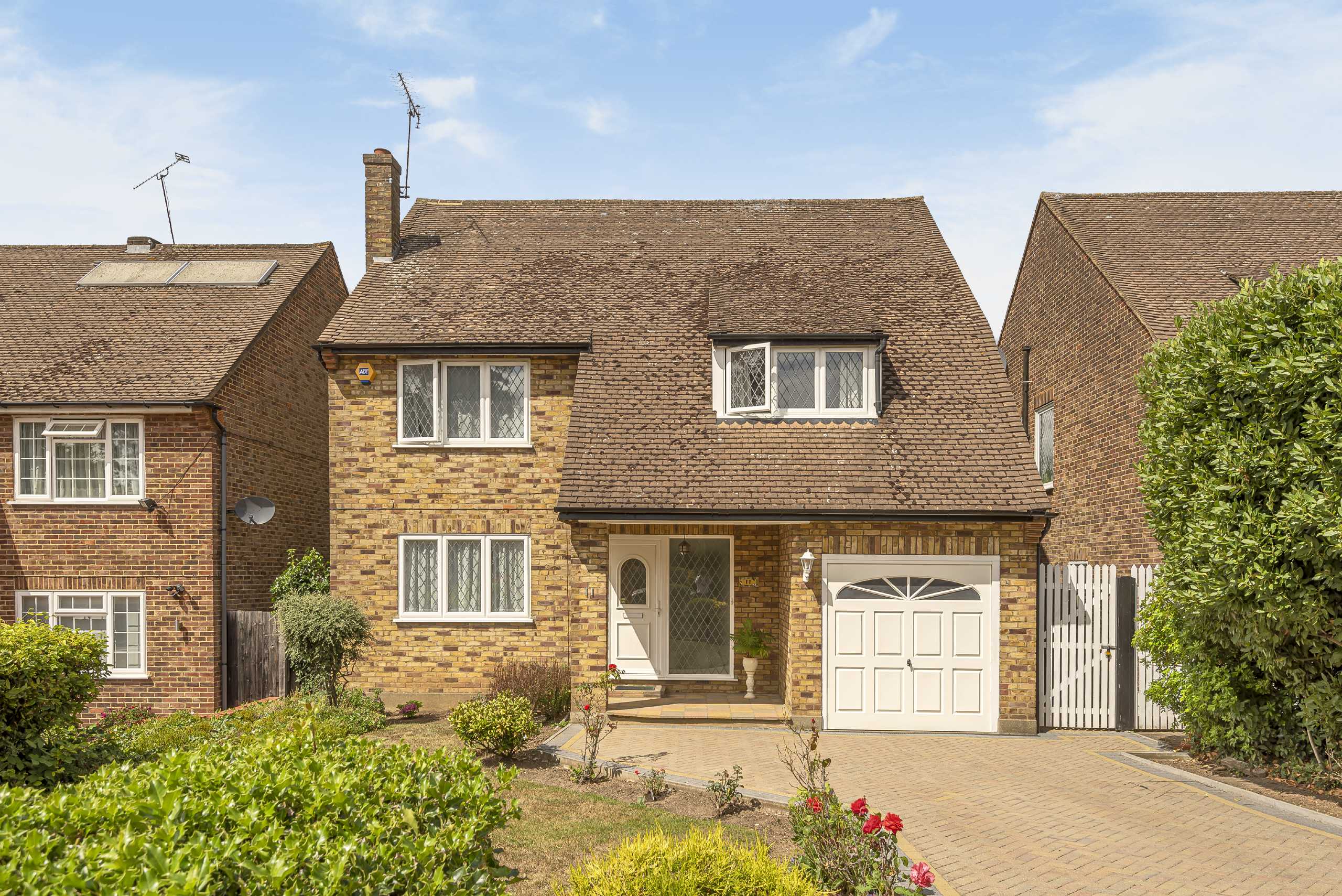 Richmond Road, New Statons