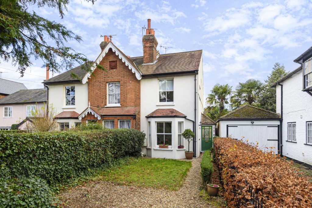 Hadley Highstone, Statons