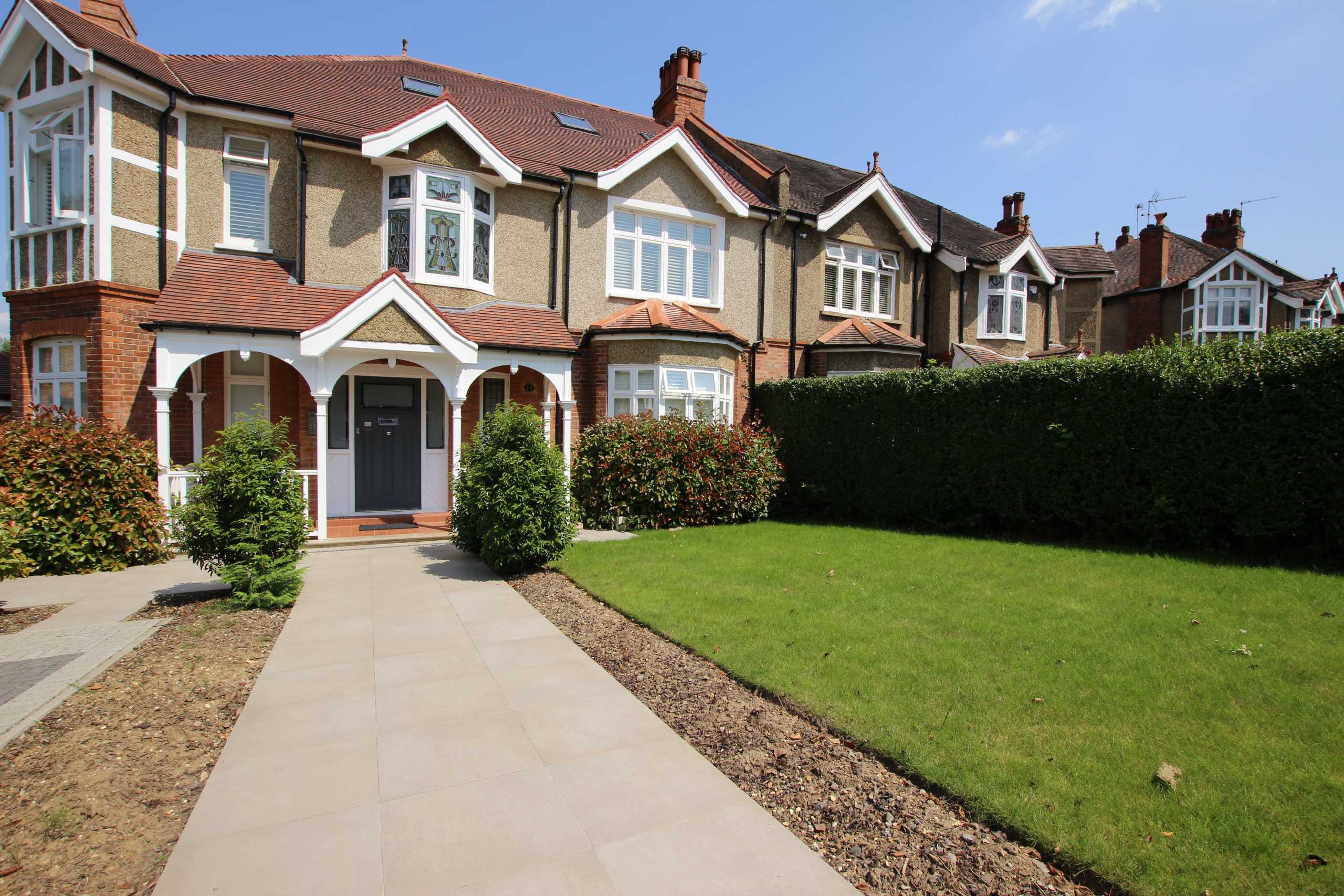 25 Lancaster Avenue, Hadley Wood Statons