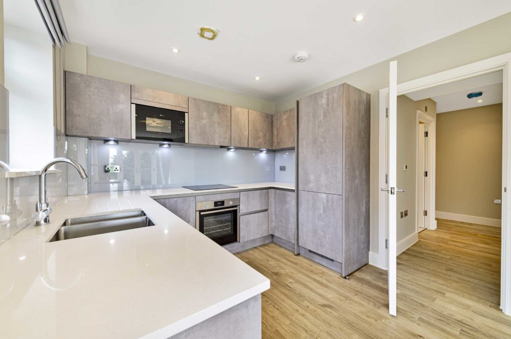 The Causeway, Potters Bar Statons