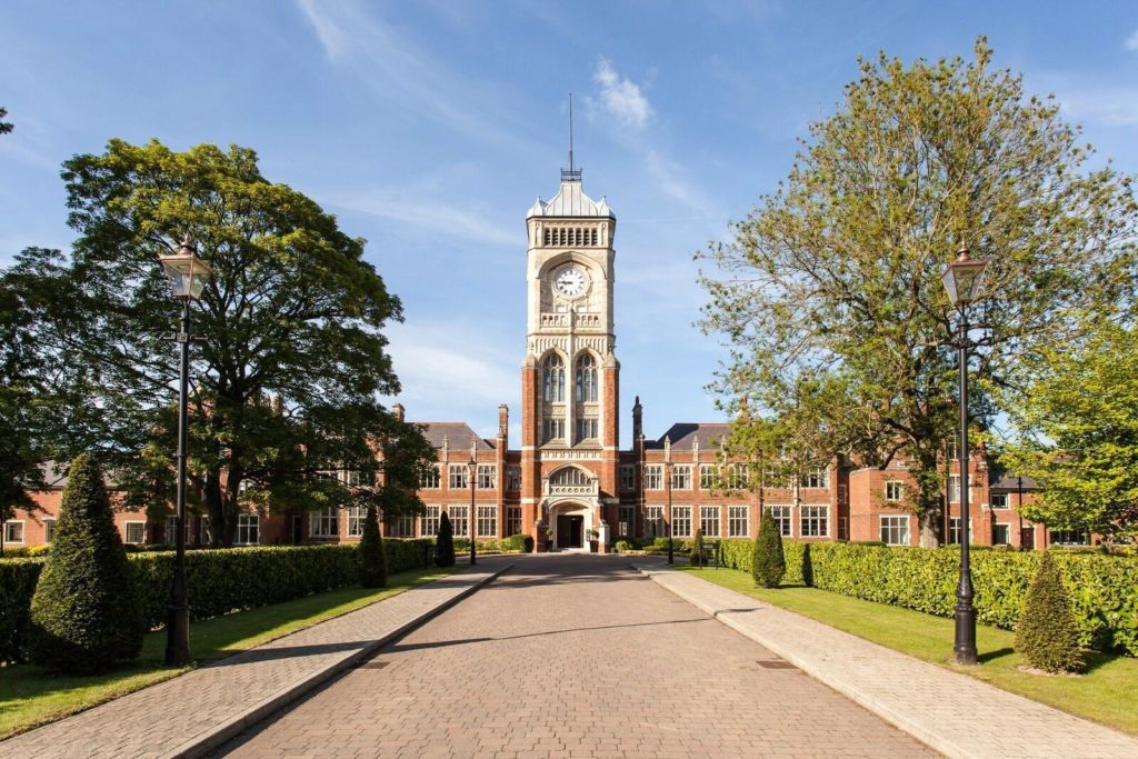 Yale House, Bushey Statons