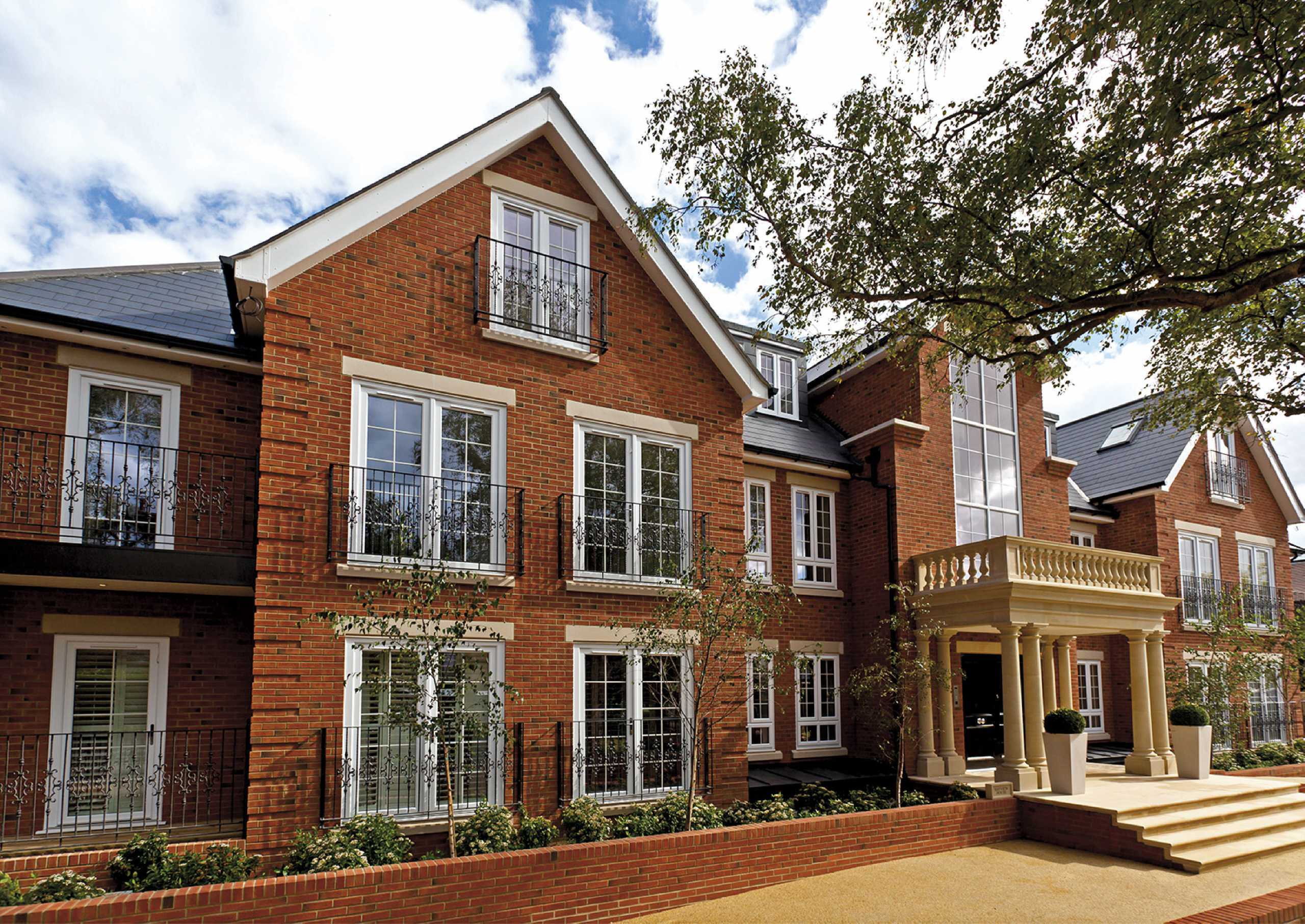 Uplands Park Road, Enfield Statons