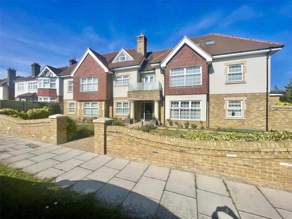 Green Dragon Lane, Winchmore Hill