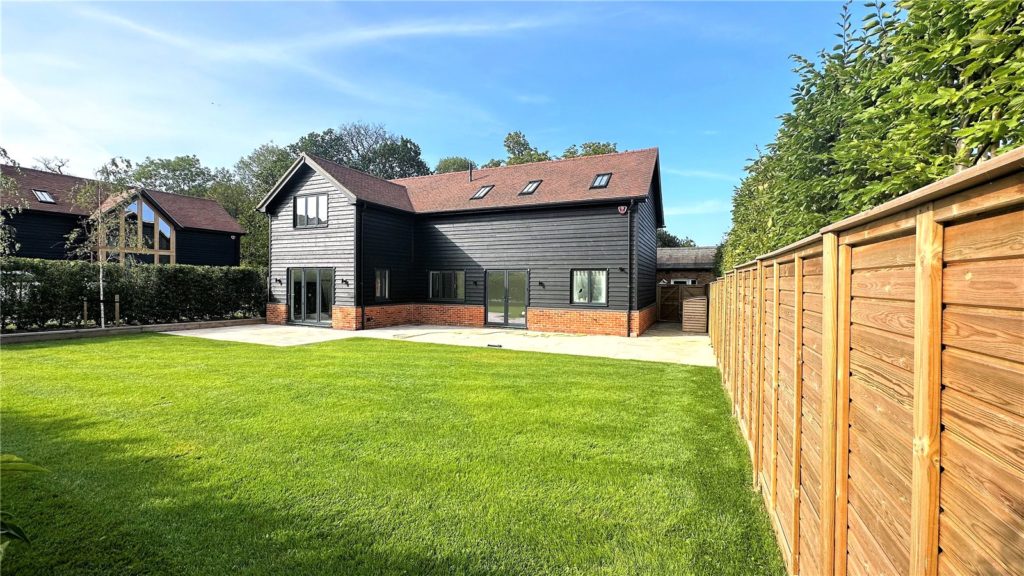 Northaw House, Coopers Lane