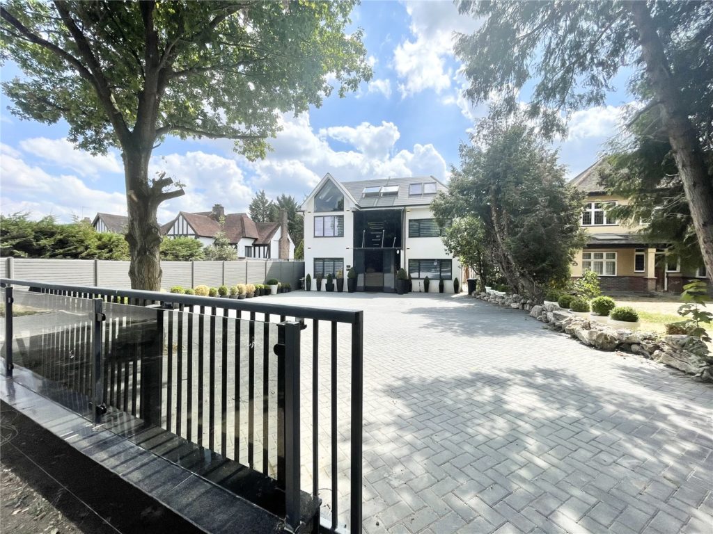 Waggon Road, Barnet
