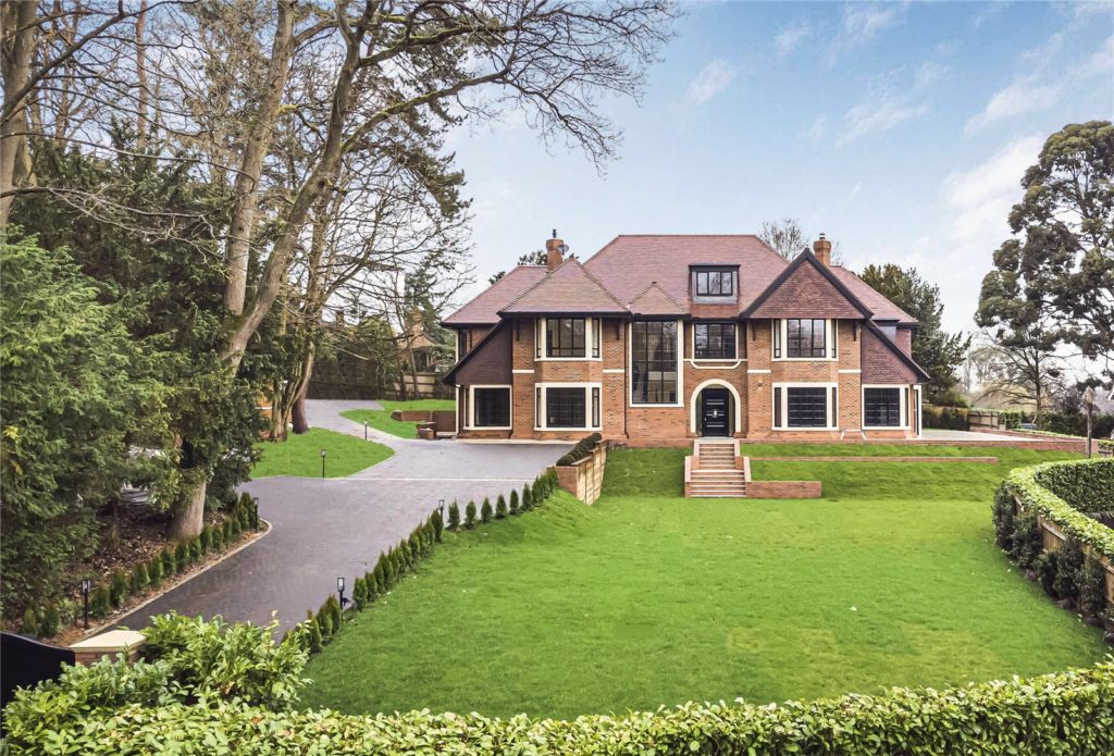 Loom Lane, Radlett
