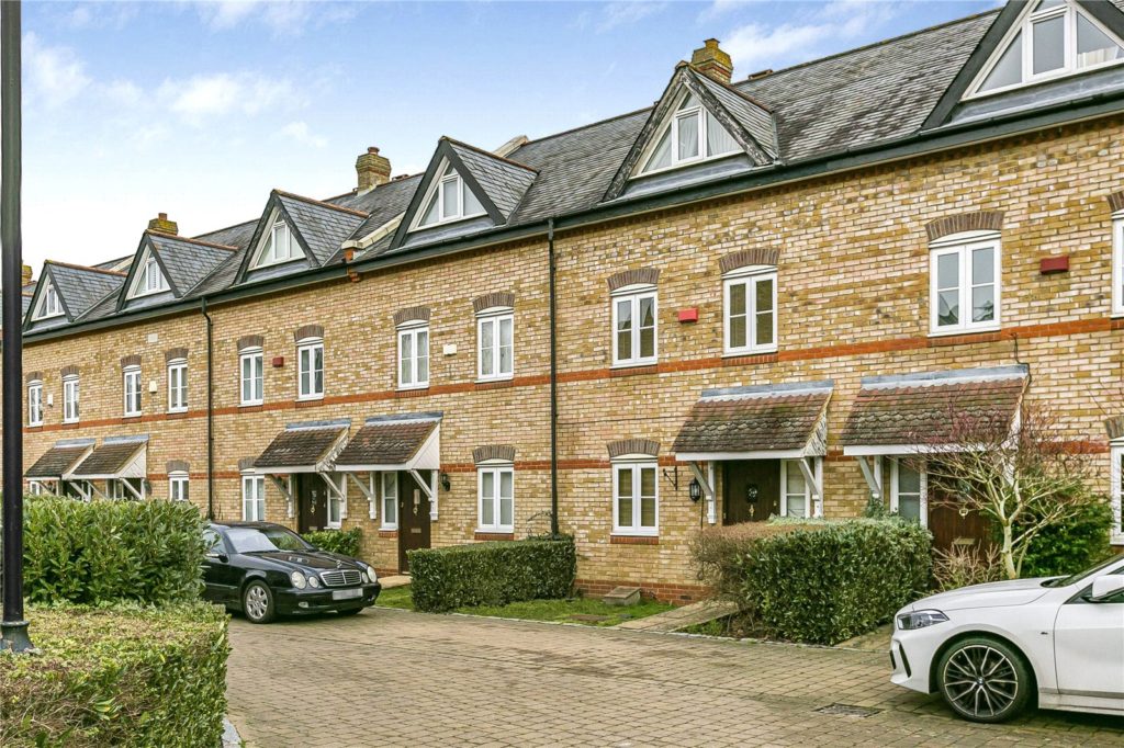 Sovereign Mews, Hadley Wood