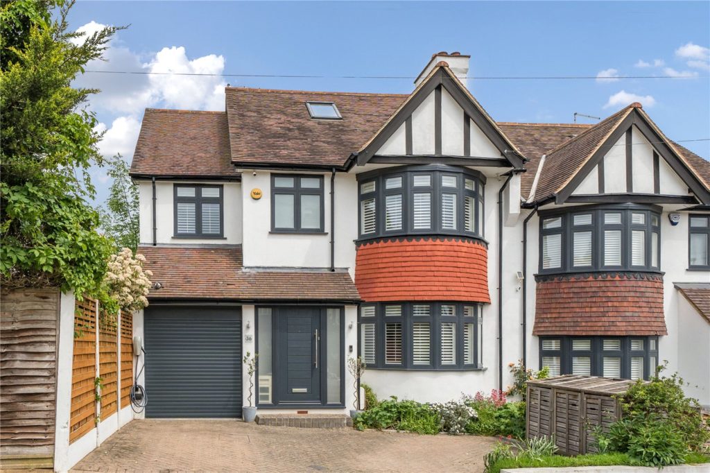 Highlands Road, Barnet