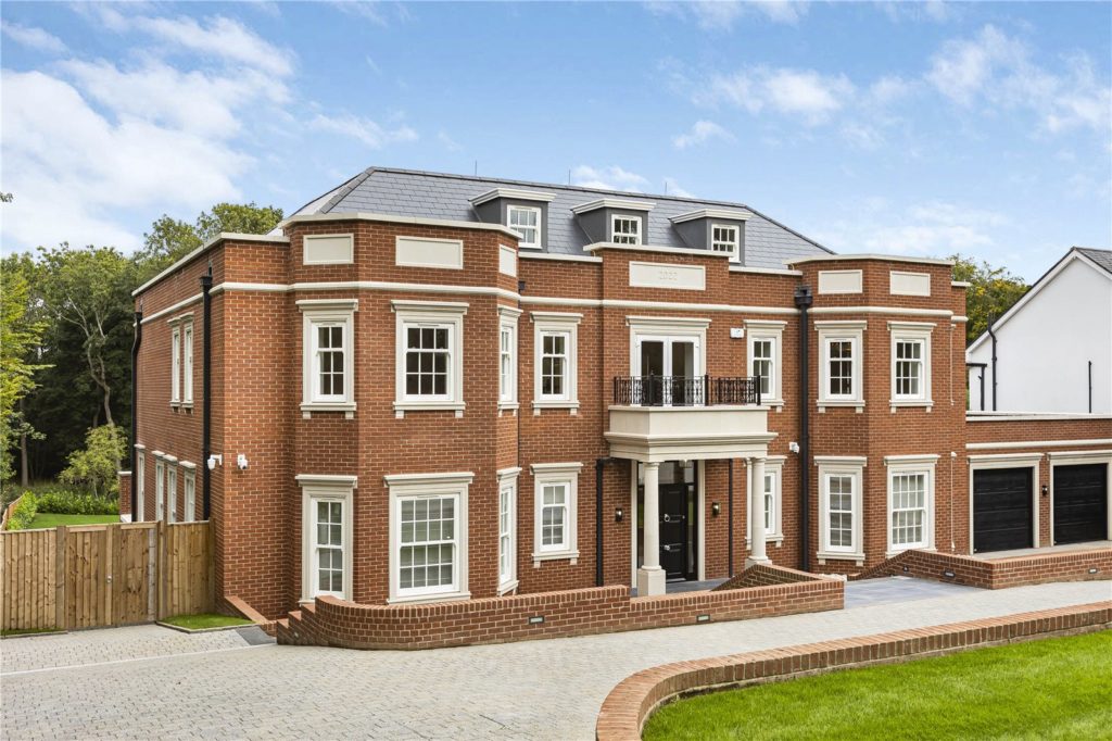 The Ridgeway, Cuffley