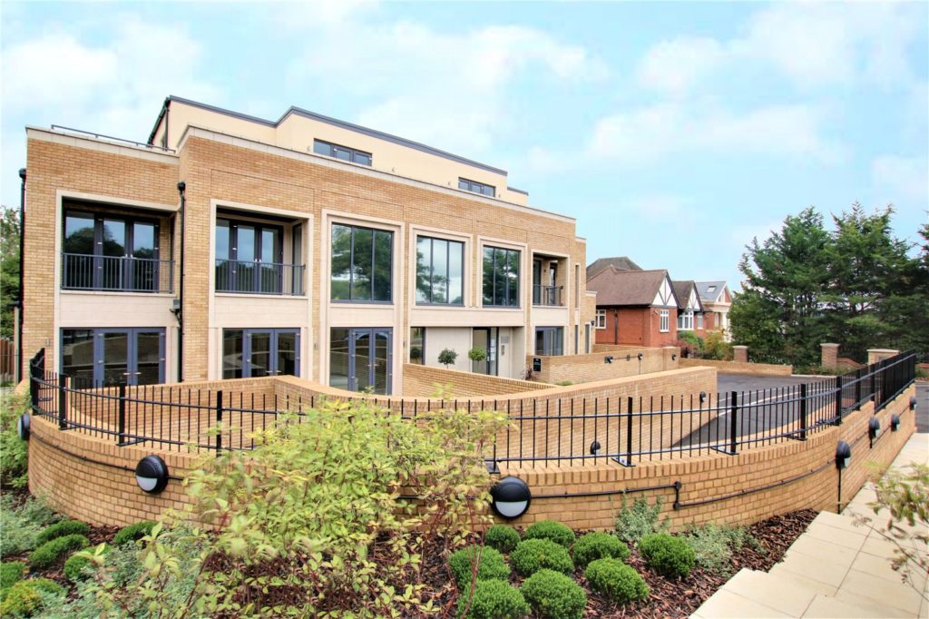 Sambrook Court, 383 Cockfosters Road
