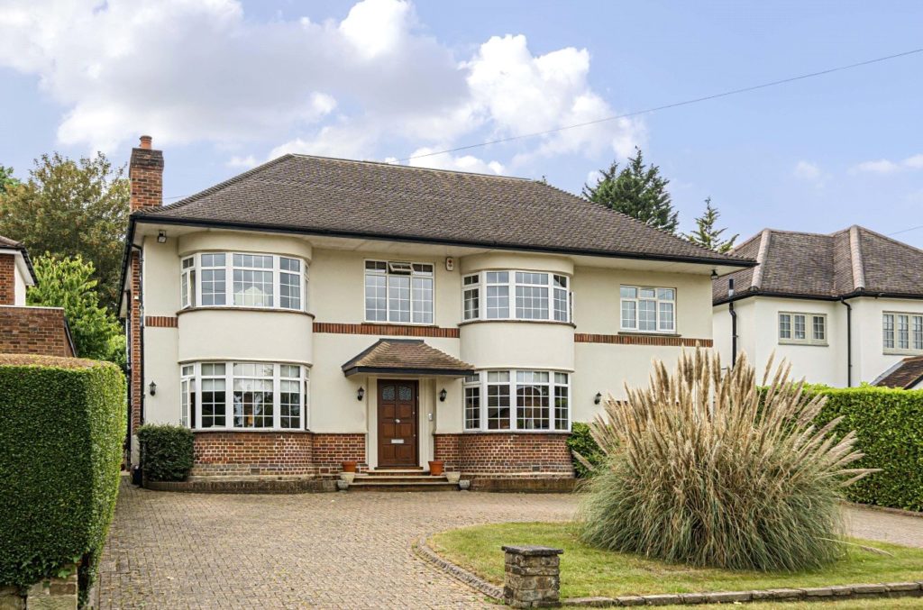 Goodyers Avenue, Radlett