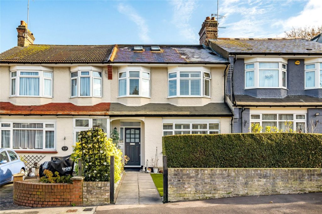 Petworth Road, Friern Barnet