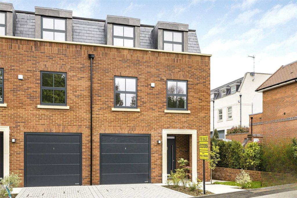 Ridgemount Gardens, Enfield