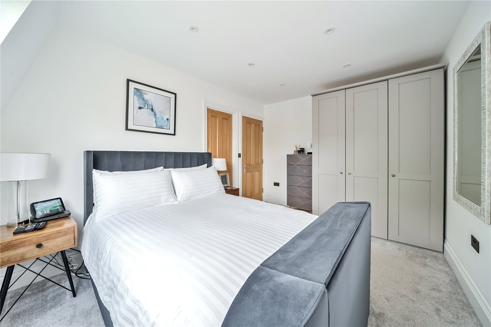 Brookside, East Statons